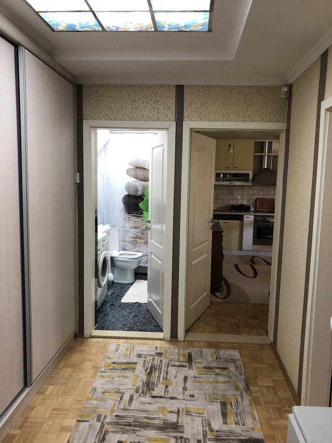 Ulpiana Apartment Pristina Eksteriør billede