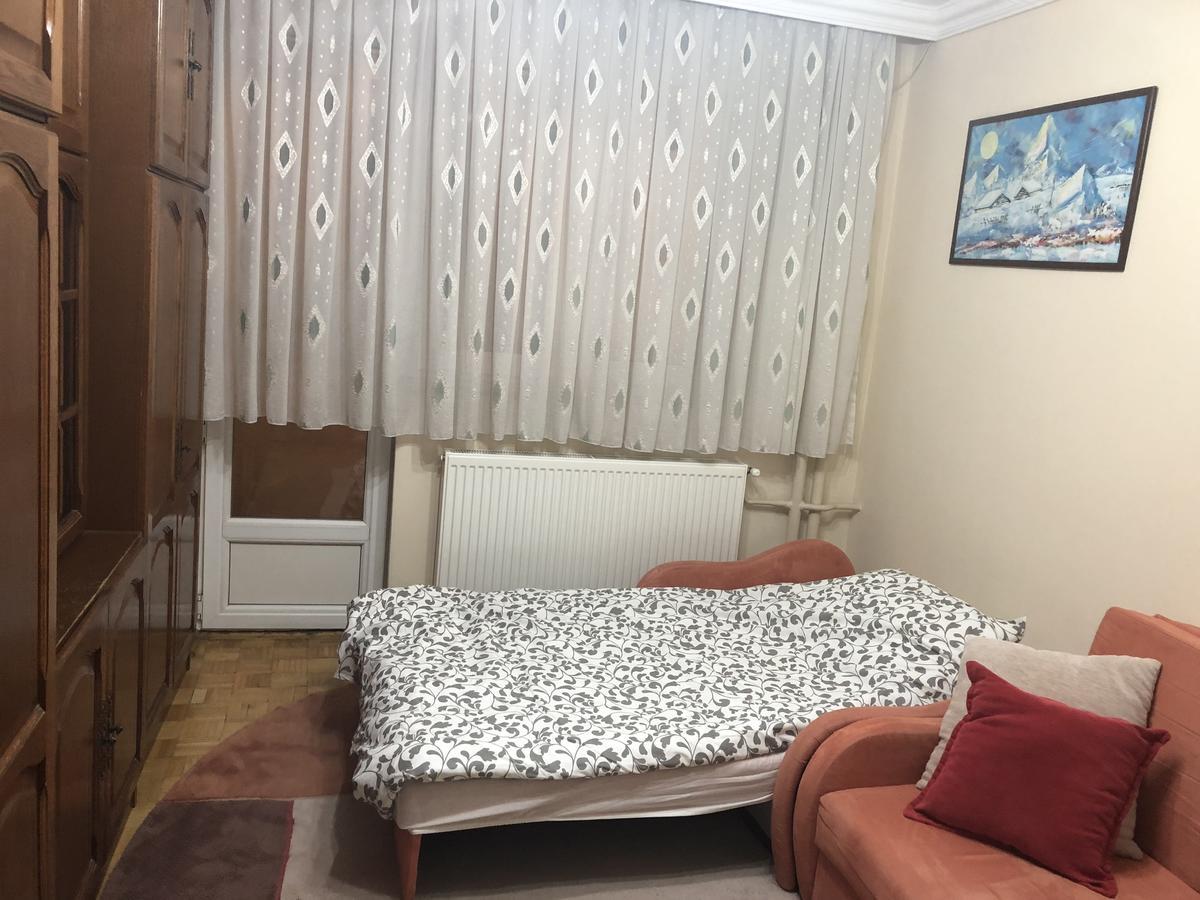 Ulpiana Apartment Pristina Eksteriør billede